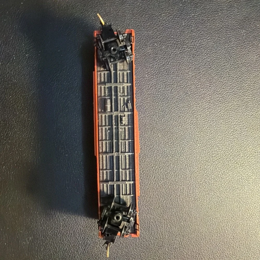 Atlas N scale Sierra Railroad SSI FMC 5077 SD boxcar road #3001